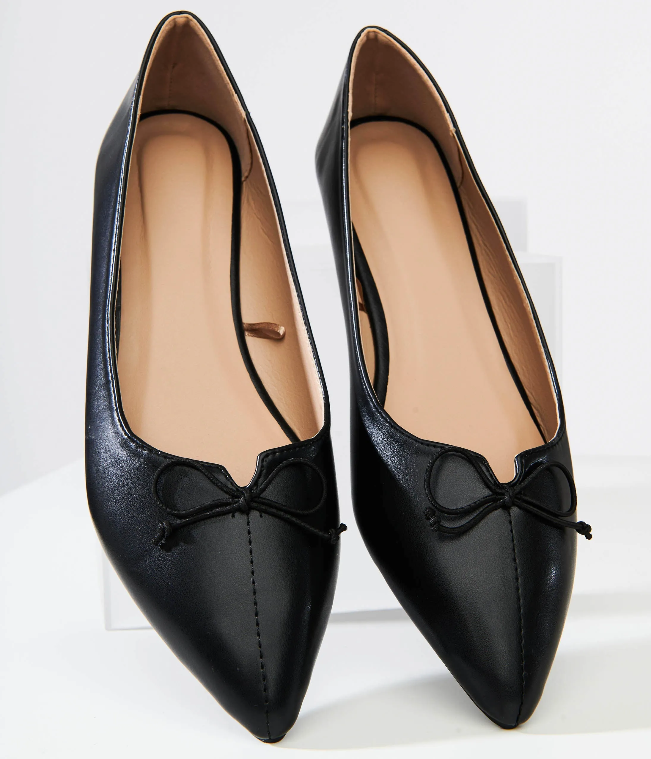 1960s Black Bow Pointed Leatherette Flats