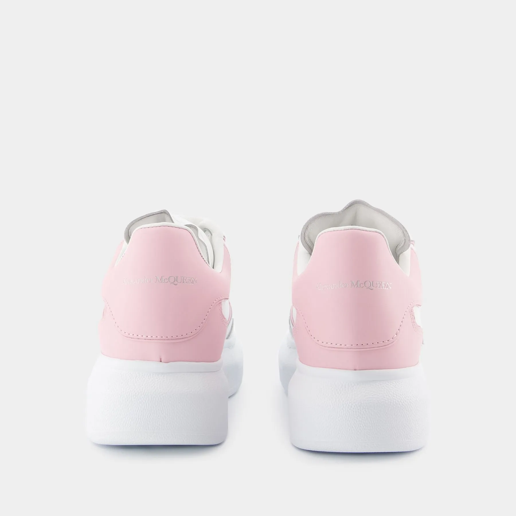 Alexander McQueen  Oversized Hybrid Sneakers - Alexander McQueen - Leather - White/Pink