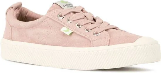 Cariuma OCA low-top suede sneakers Pink