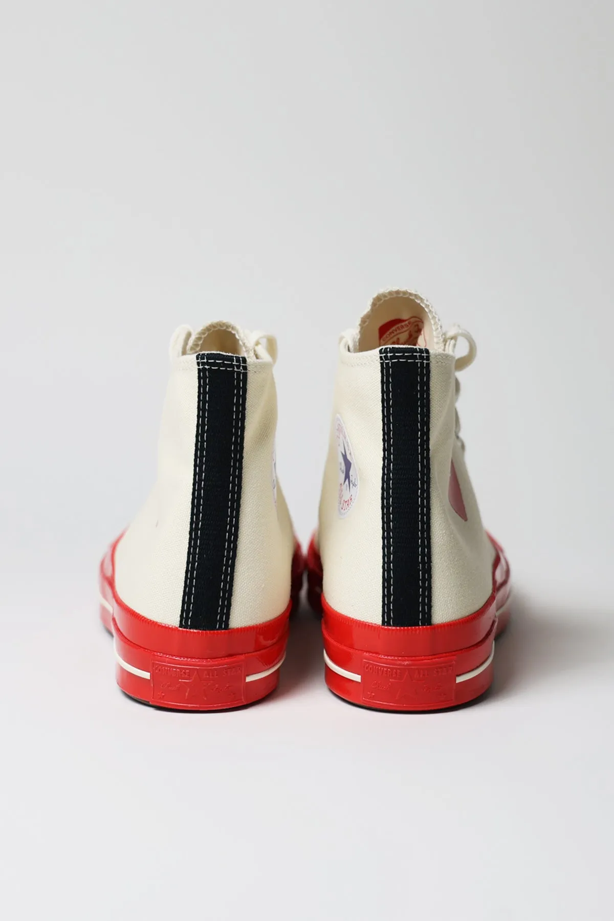 CdG PLAY x Converse Red Sole Hi - Off White