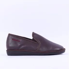 Closed House Slipper - Brown Leather