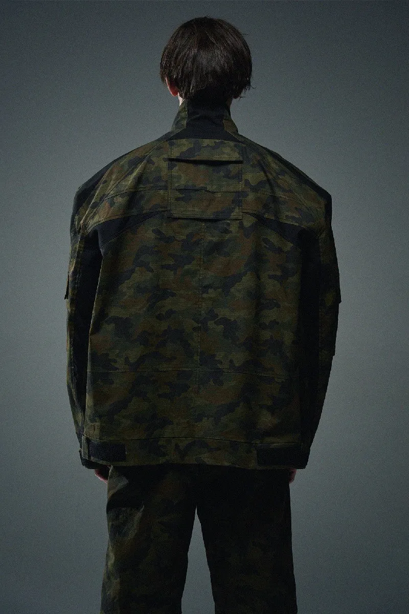 Contrast Camo Texture Cargo Jacket b