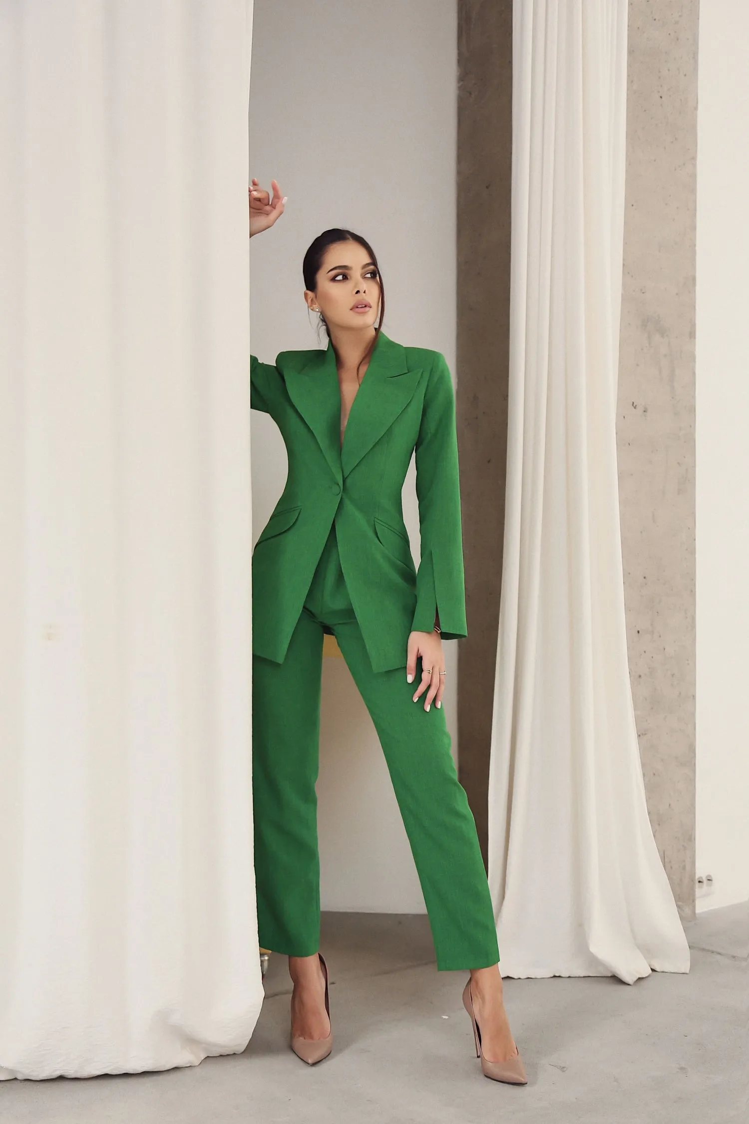 Flared Jacket with Slits on the Sleeves Green