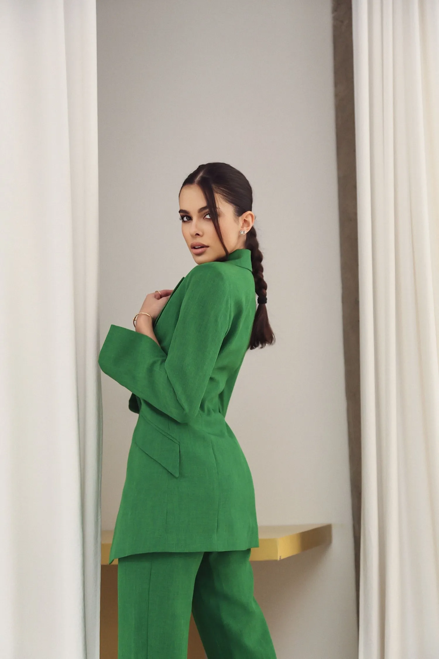 Flared Jacket with Slits on the Sleeves Green