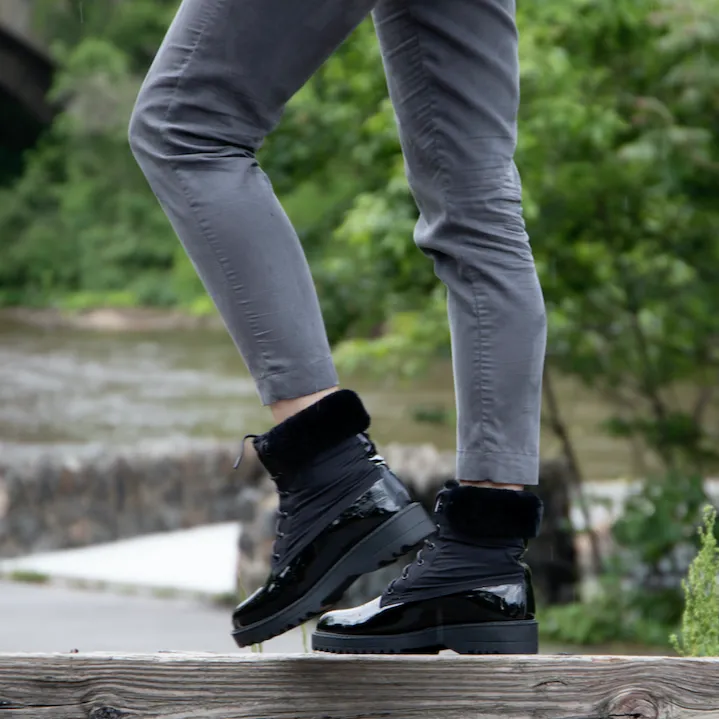 Ladies Brooke Boot With Sheepskin