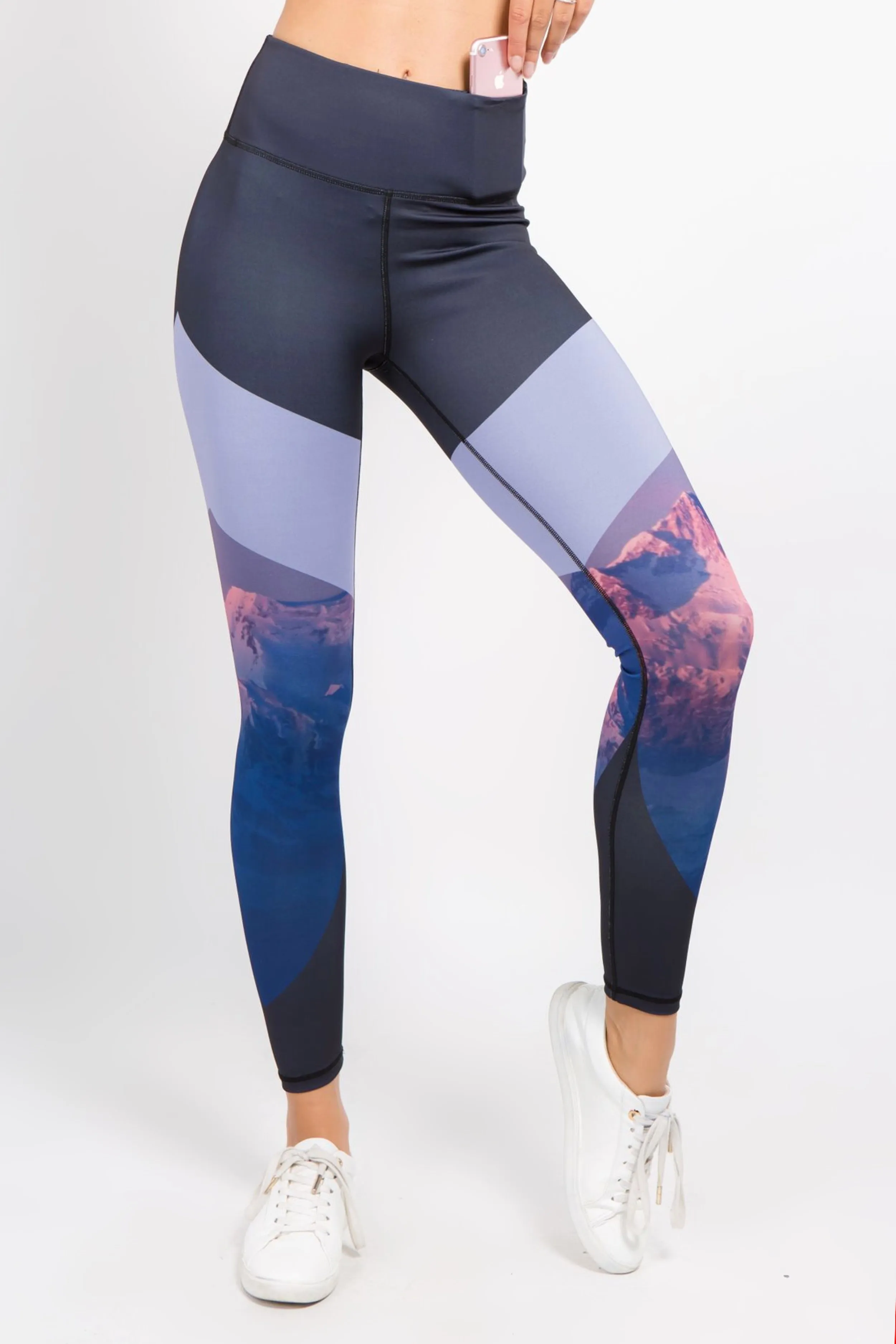 Majestic Mountains Print Active Leggings