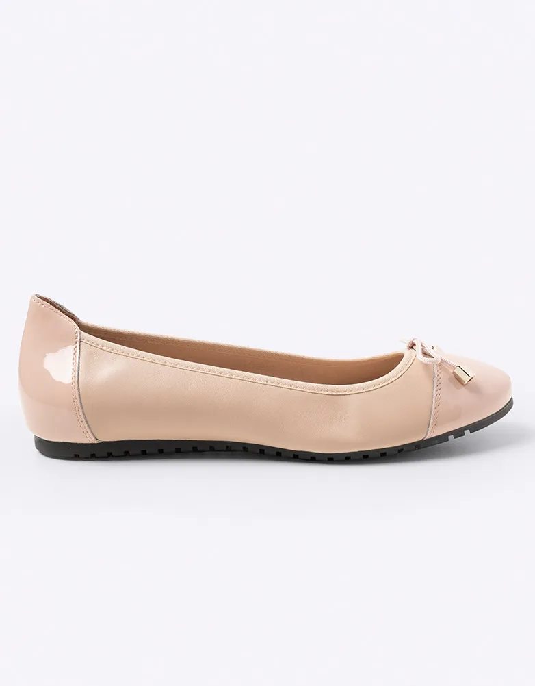 Nude Ballet Flats